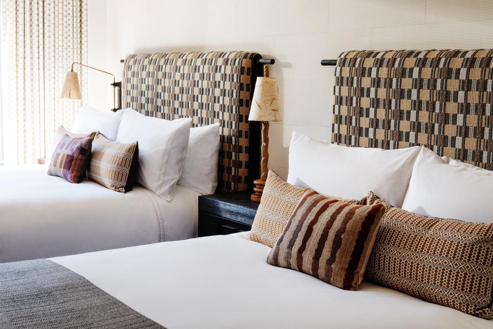 Hotel Downtown Angeles Proper Hotel, A Member Of Design 5*